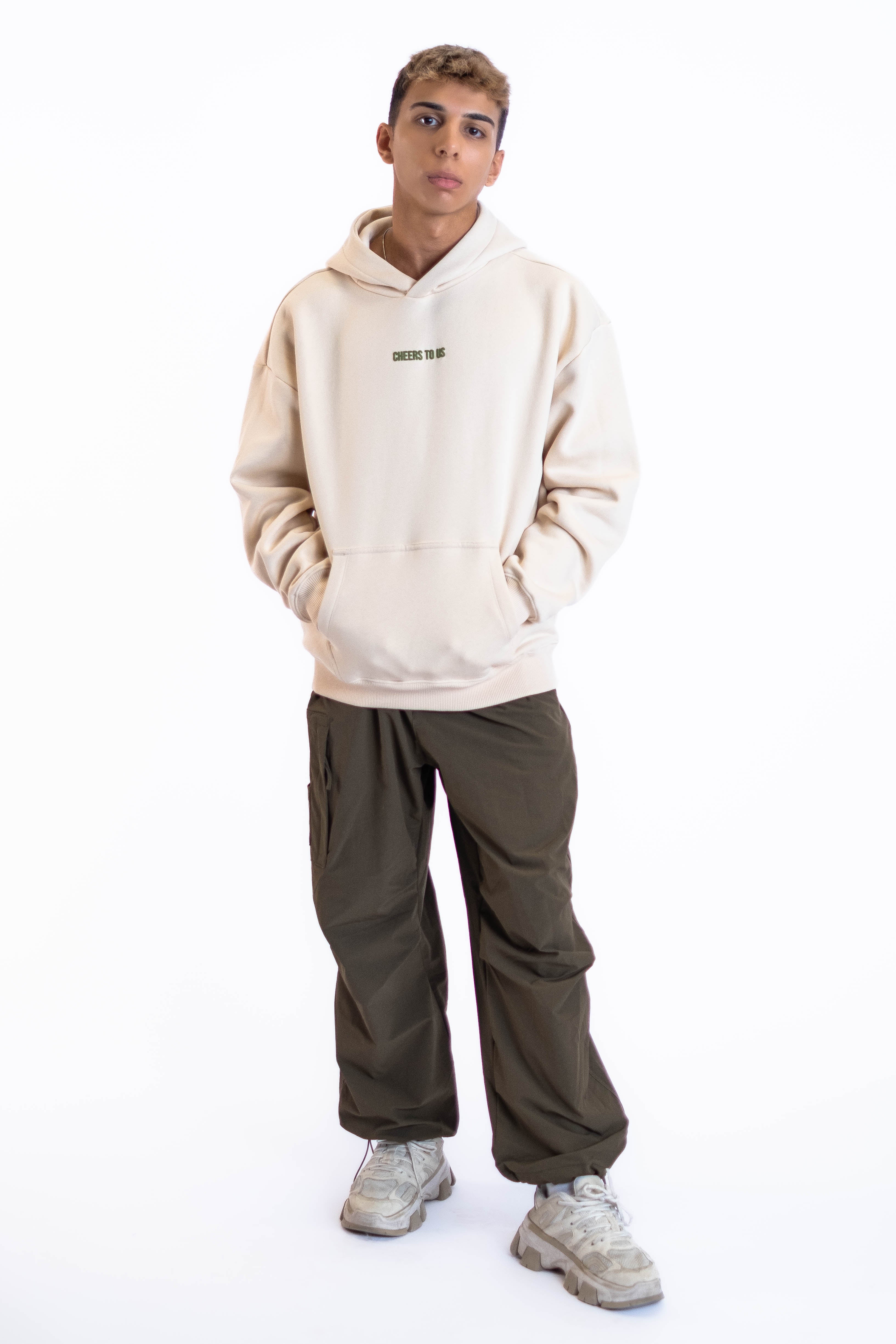 Oversized Hoodie „Finally Free“ - Beige