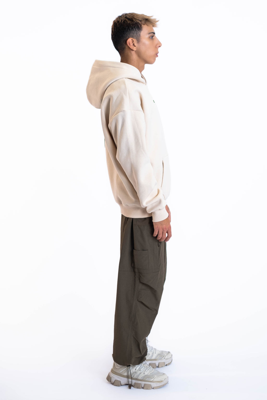 Oversized Hoodie „Finally Free“ - Beige