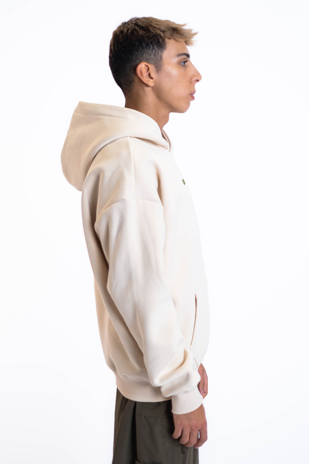 Oversized Hoodie „Finally Free“ - Beige