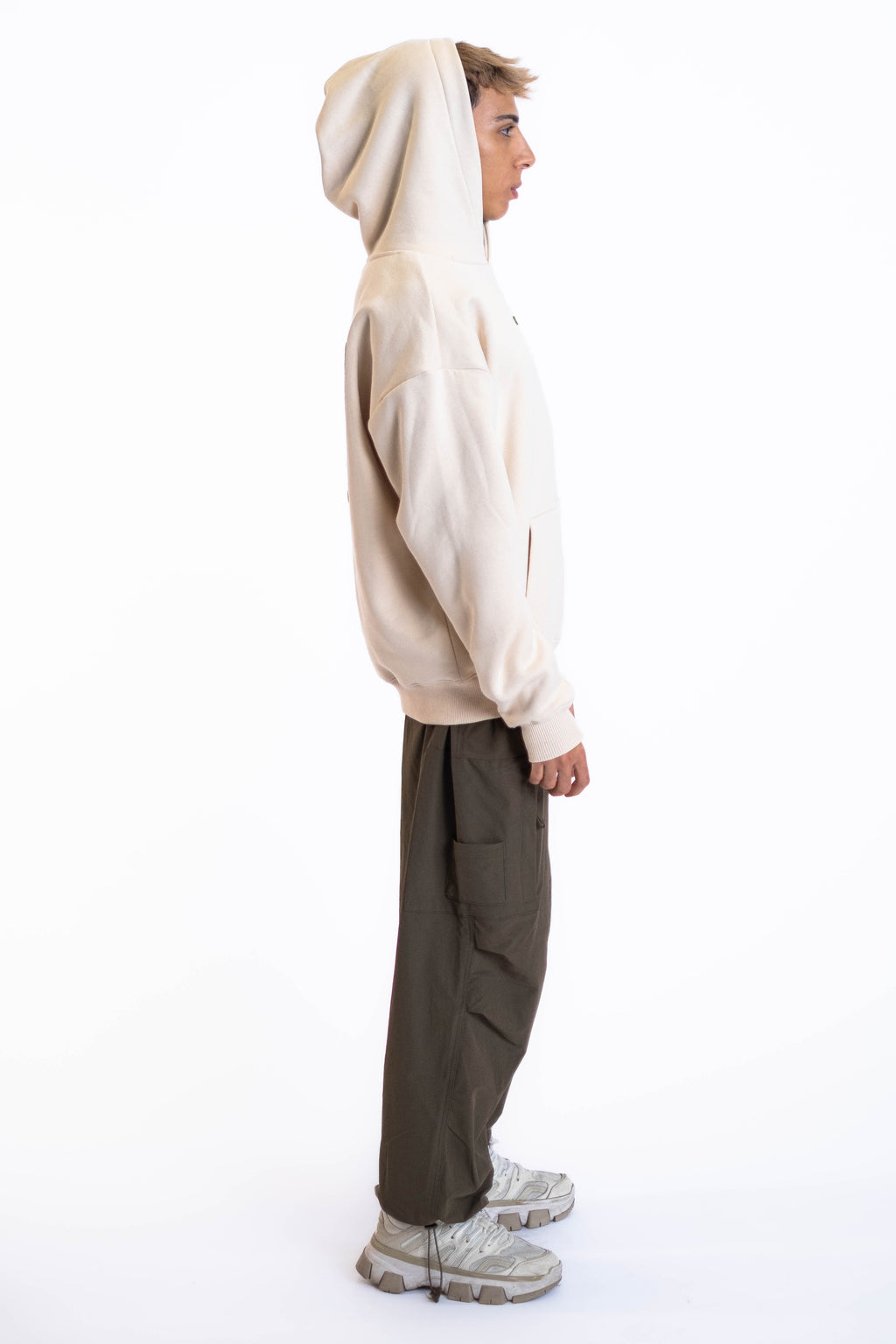 Oversized Hoodie „Finally Free“ - Beige