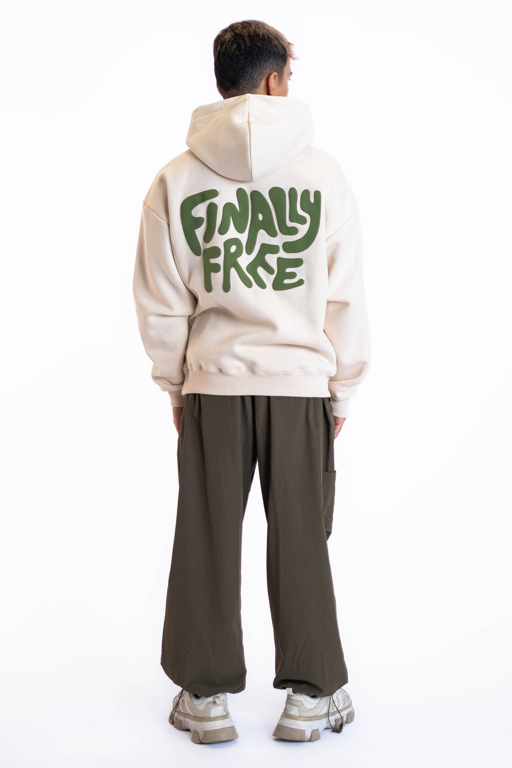 Oversized Hoodie „Finally Free“ - Beige
