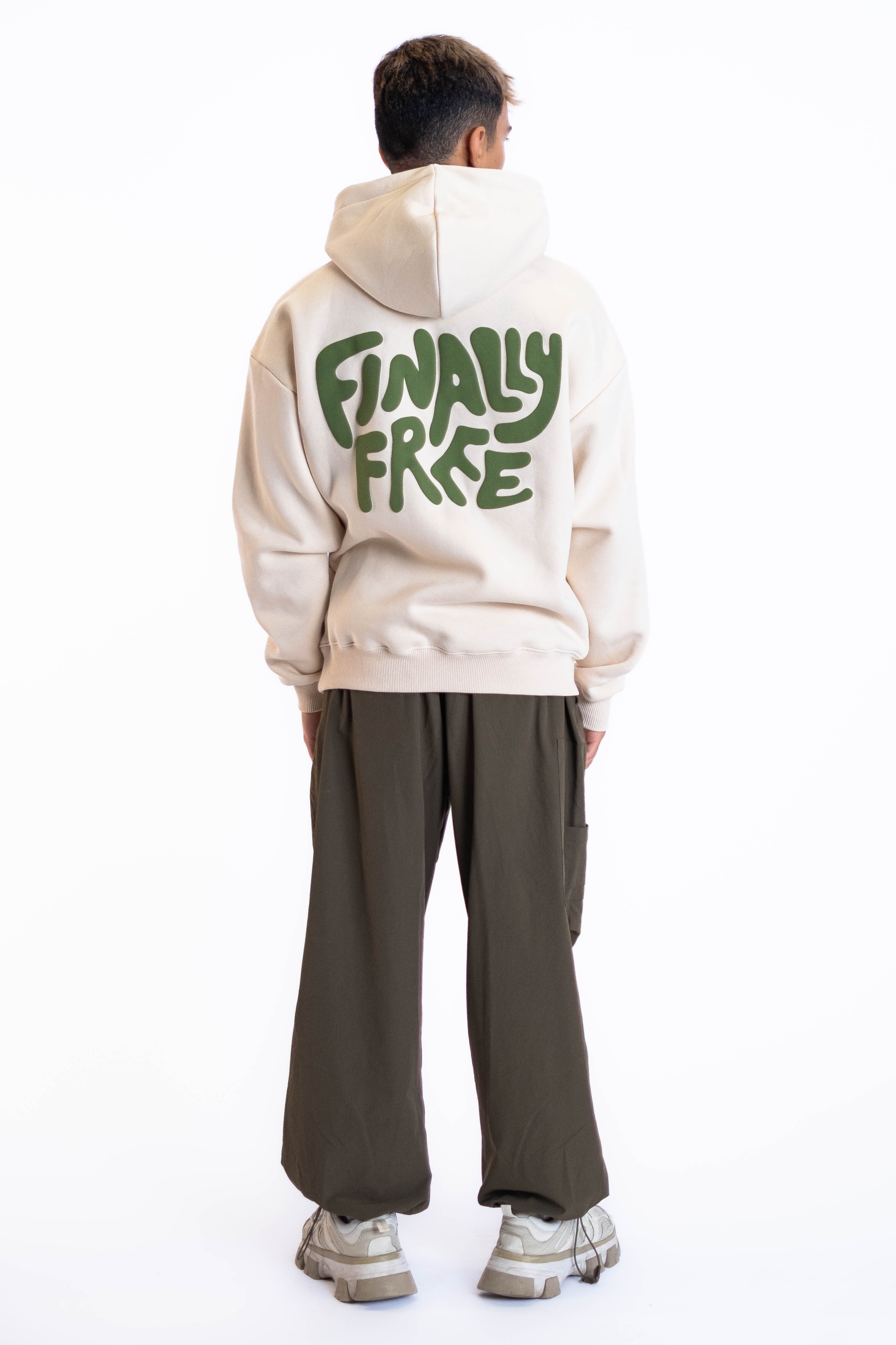 Oversized Hoodie „Finally Free“ - Beige
