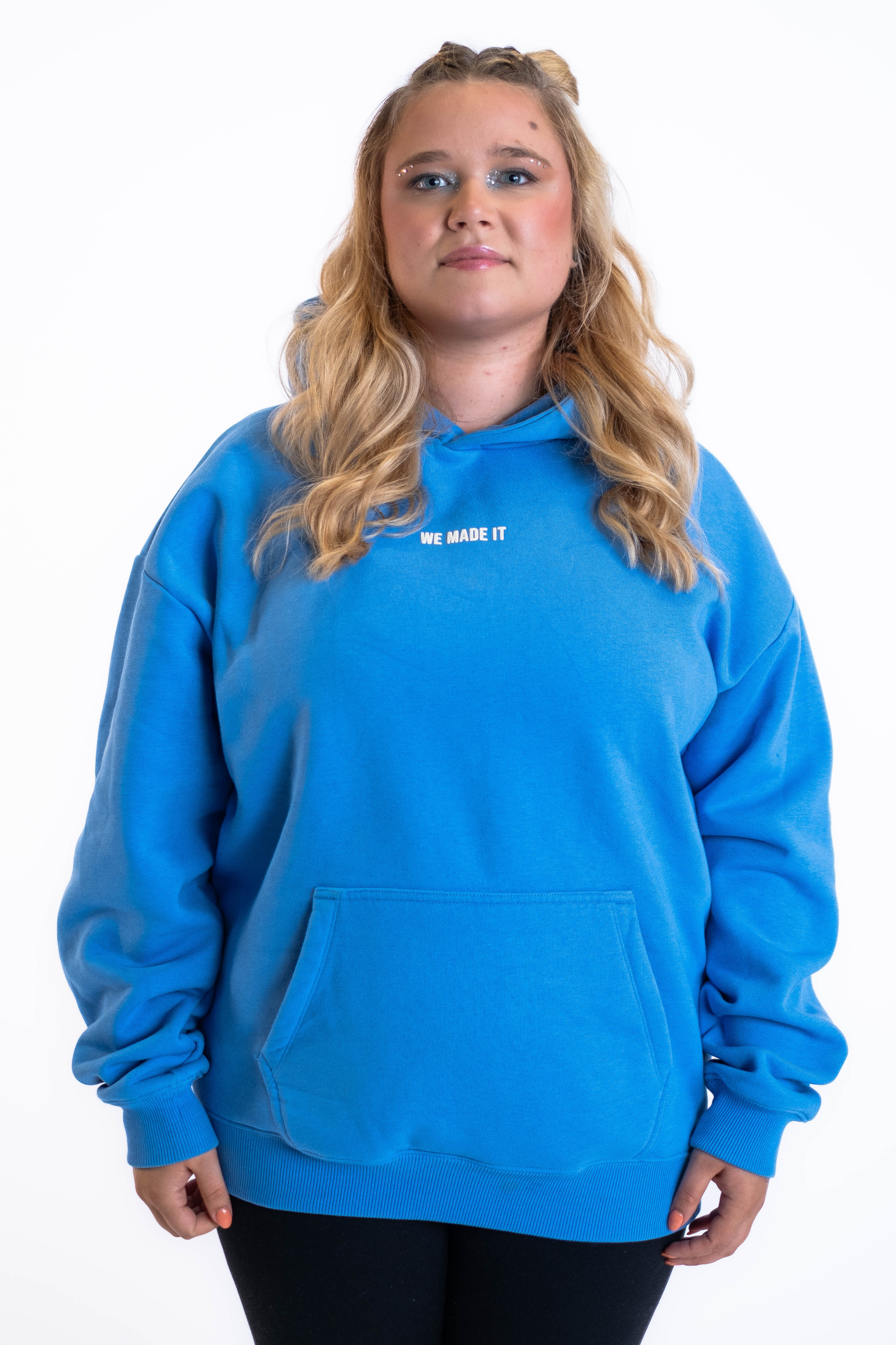 Oversized Hoodie „Cheers to us“ - Blau