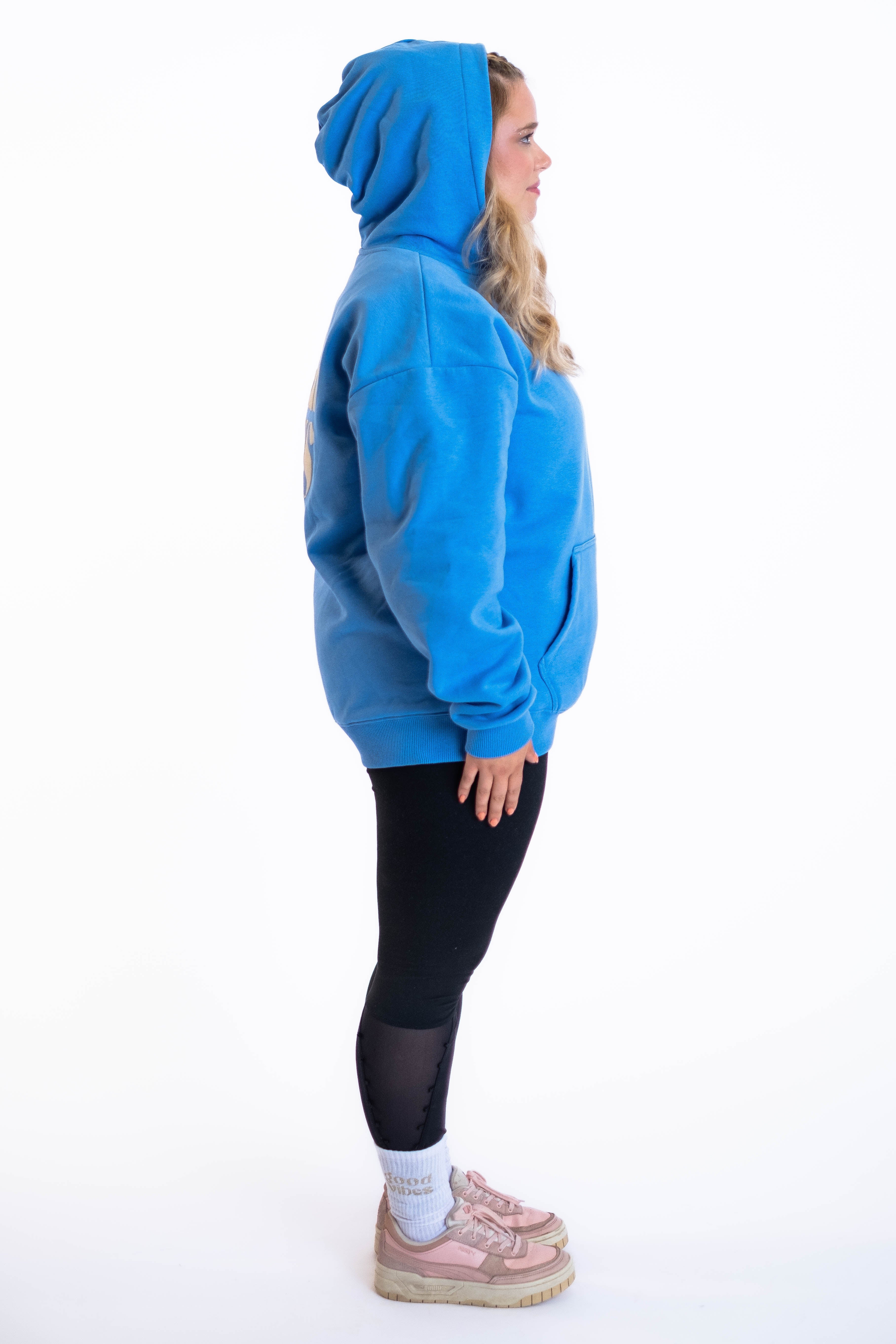 Oversized Hoodie „Cheers to us“ - Blau