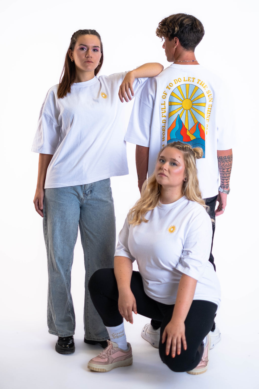 Oversized Tee „Sun“ - Weiß