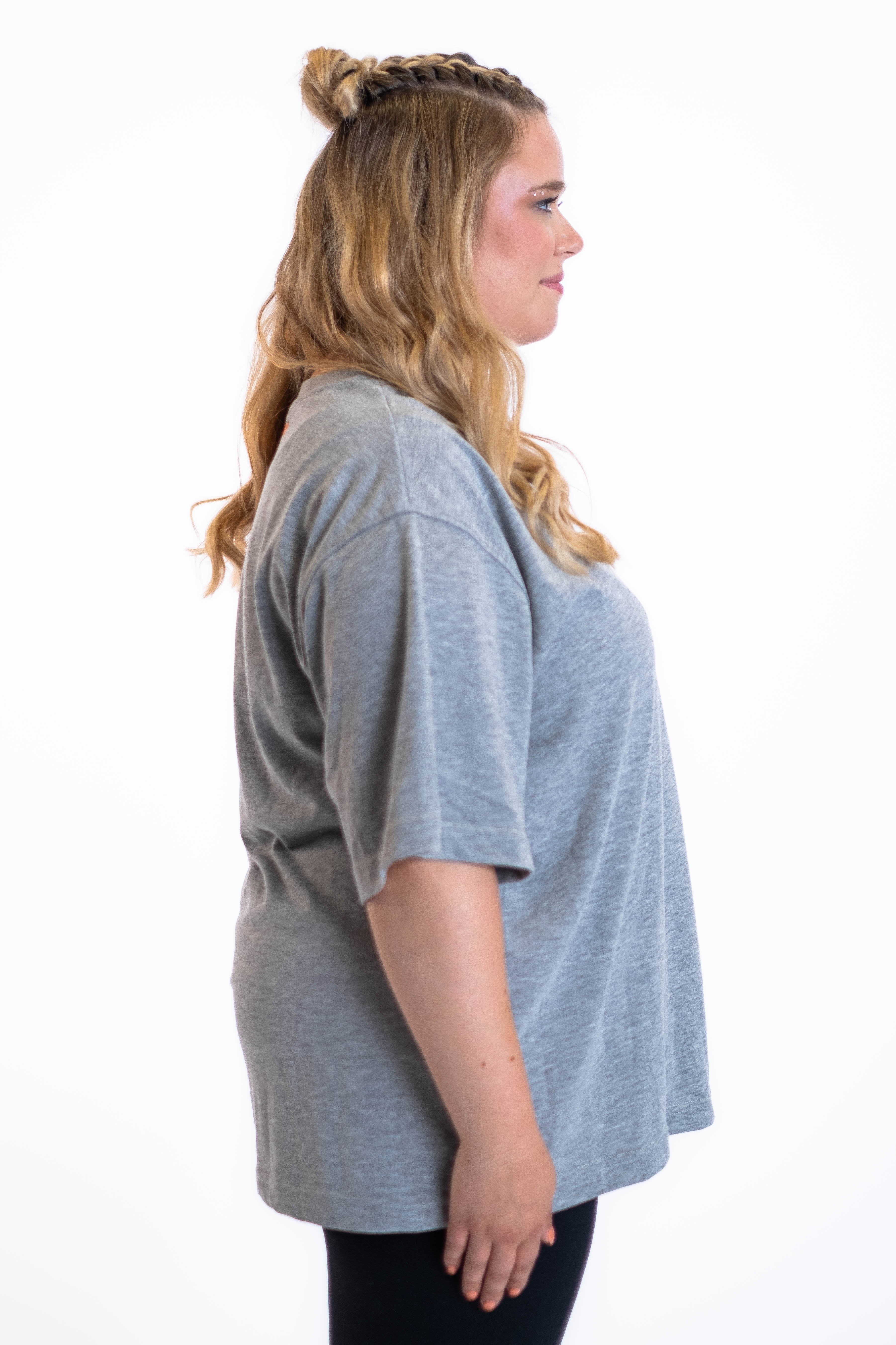 Oversized Tee „Cheers to us“ - Hellgrau