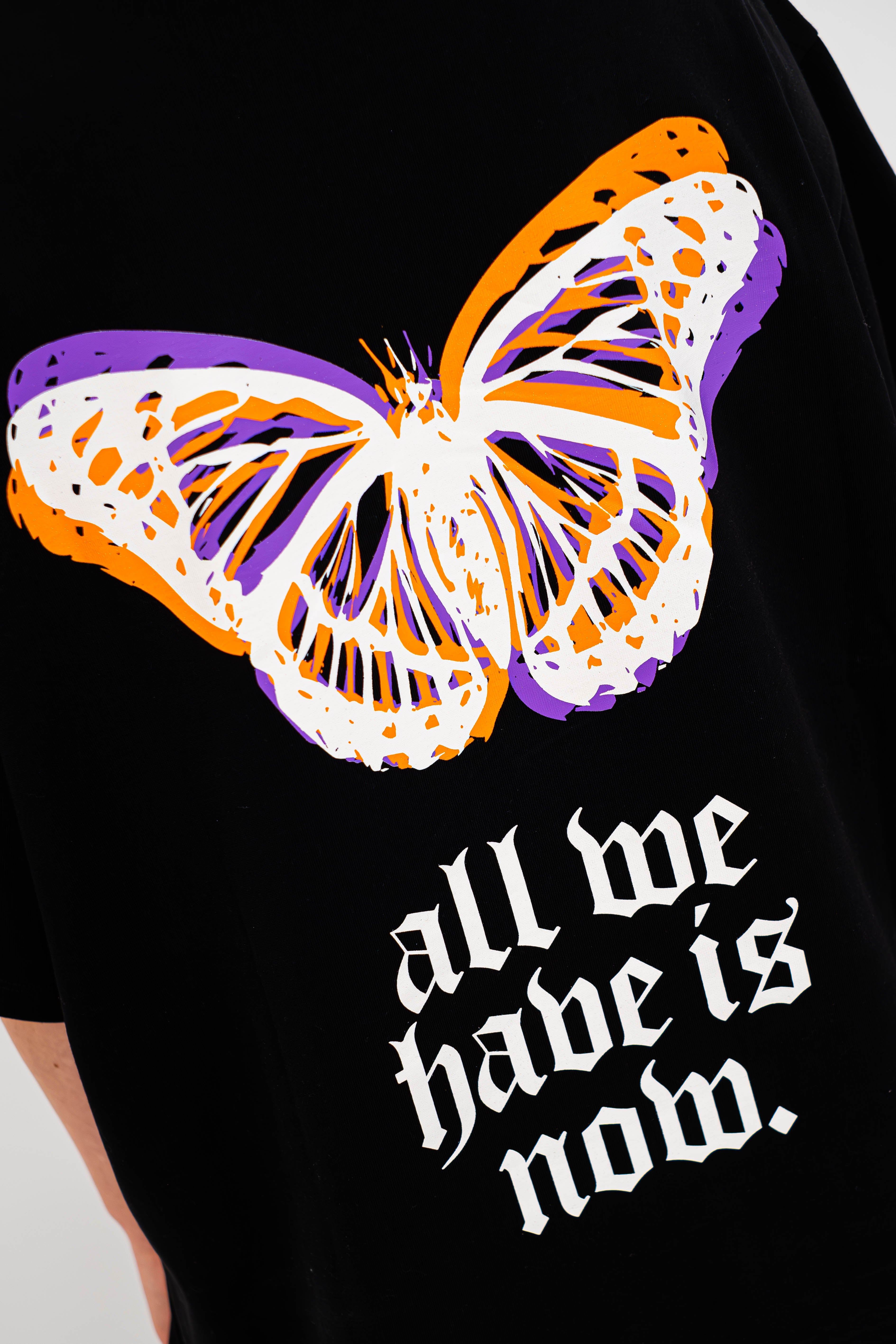 Oversized Tee „all we have is now“ - Black