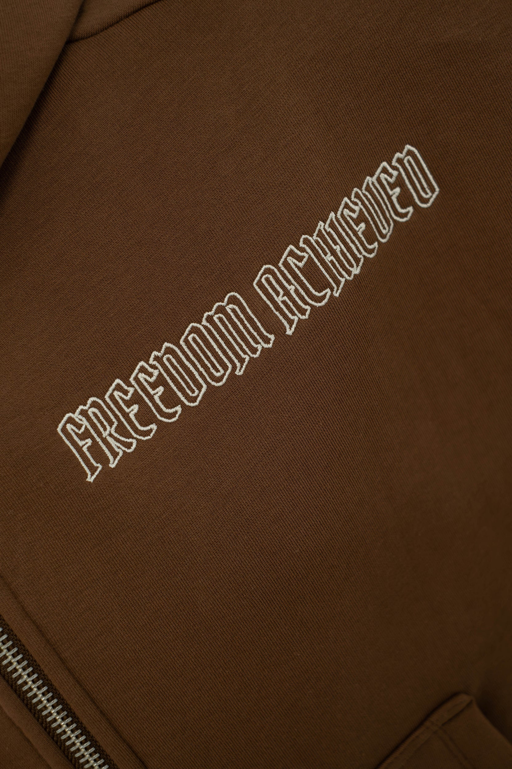 Oversized Cropped Zipper „Freedom" - Brown