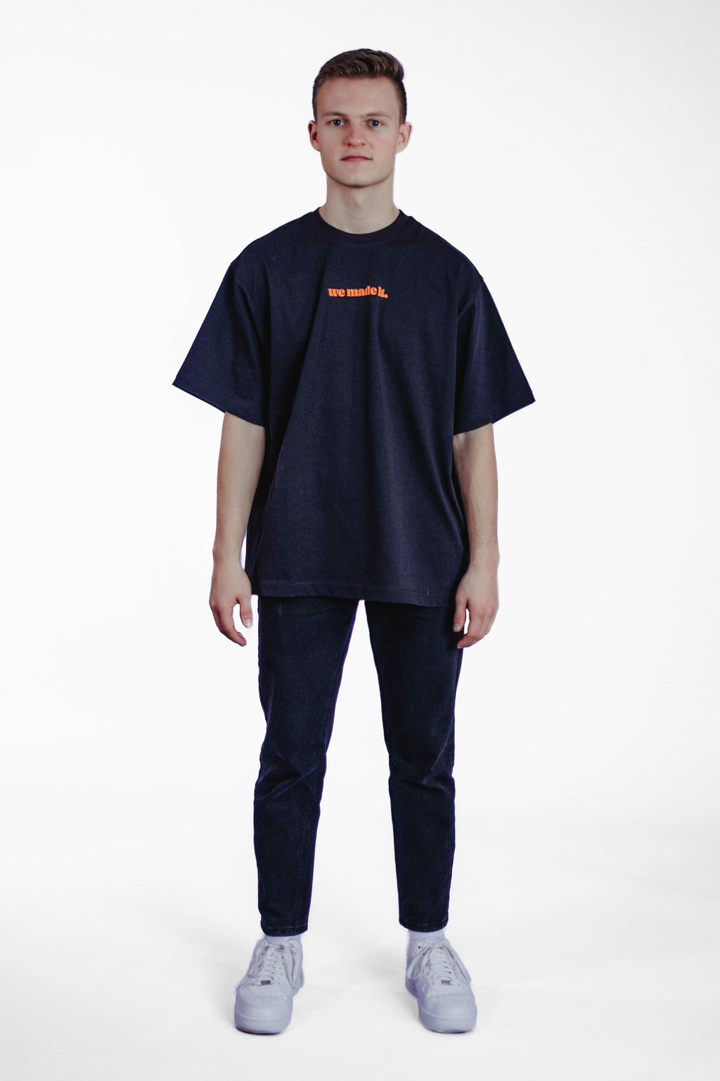 Oversize Tee „We made it“ - Schwarz