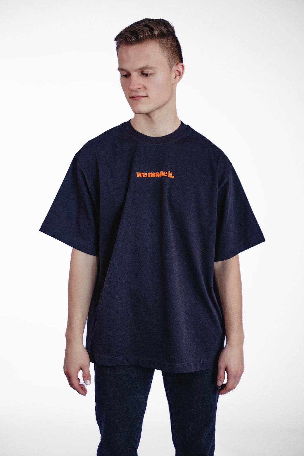 Oversize Tee „We made it“ - Schwarz