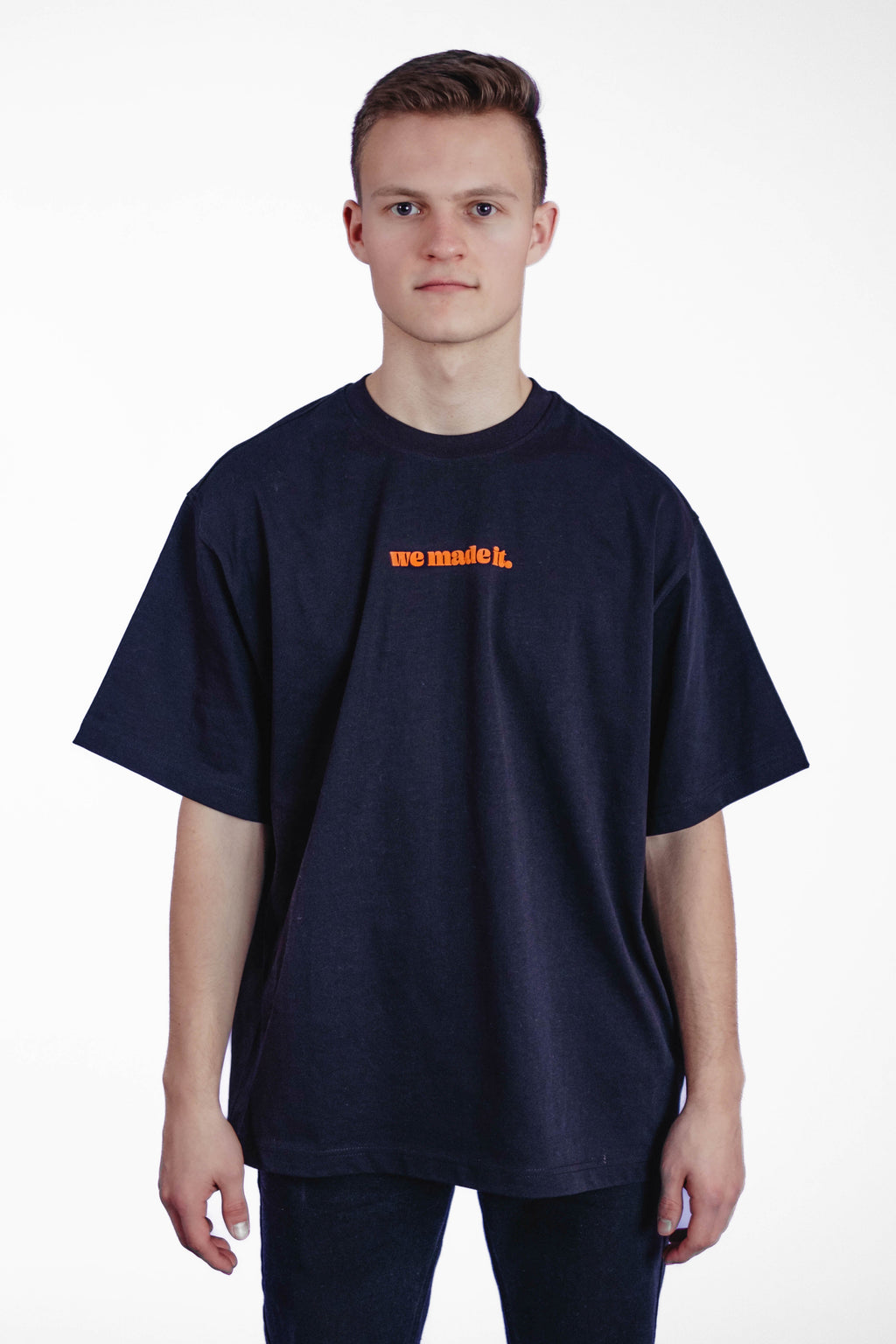 Oversize Tee „We made it“ - Schwarz